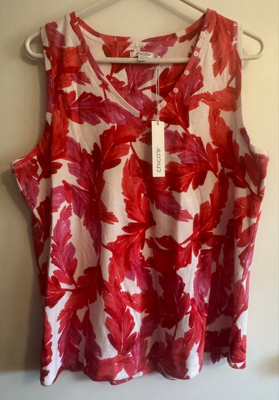 NWT Chico’s Fiesta Foliage Everyday Tank Top Size 3 XL Red Pink Floral Cotton